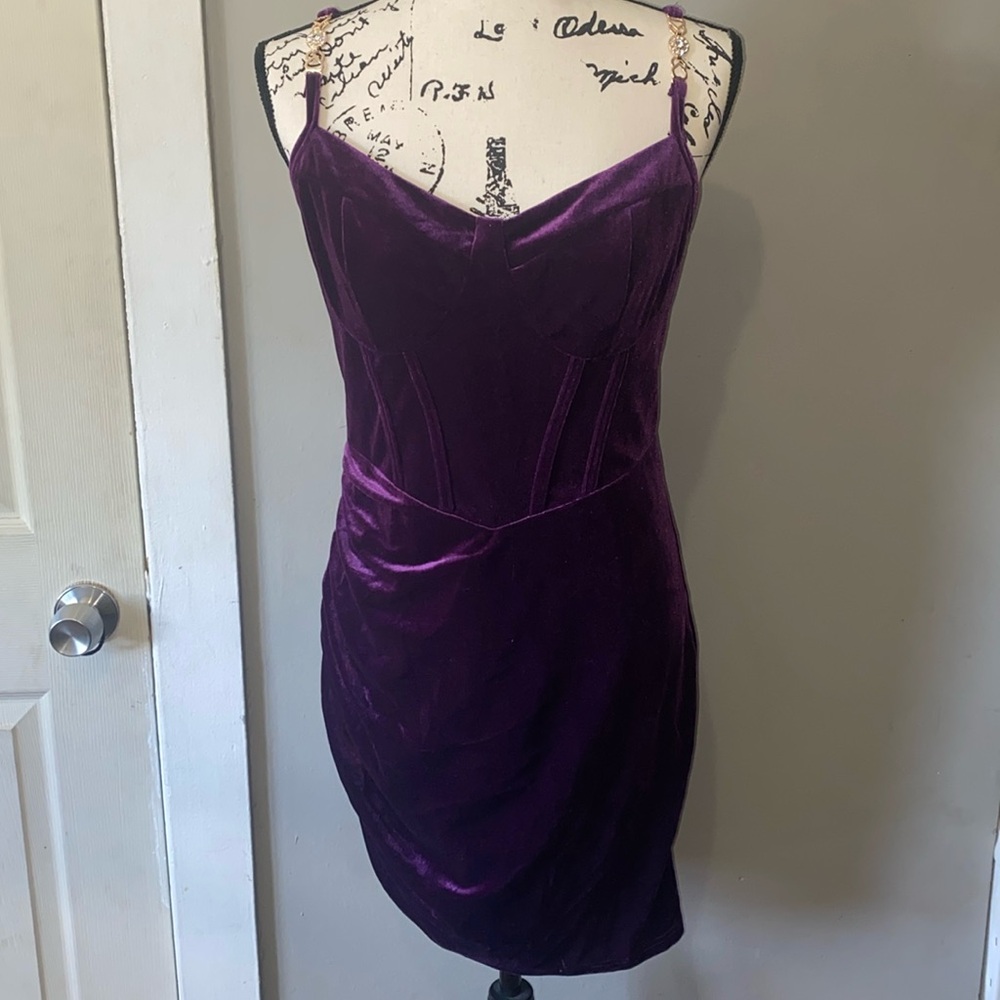 Women dress